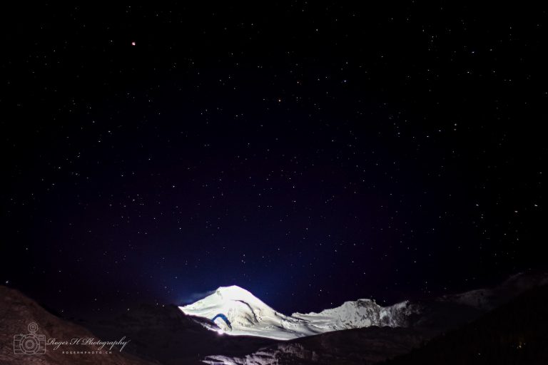 Allalinhorn bei Nacht