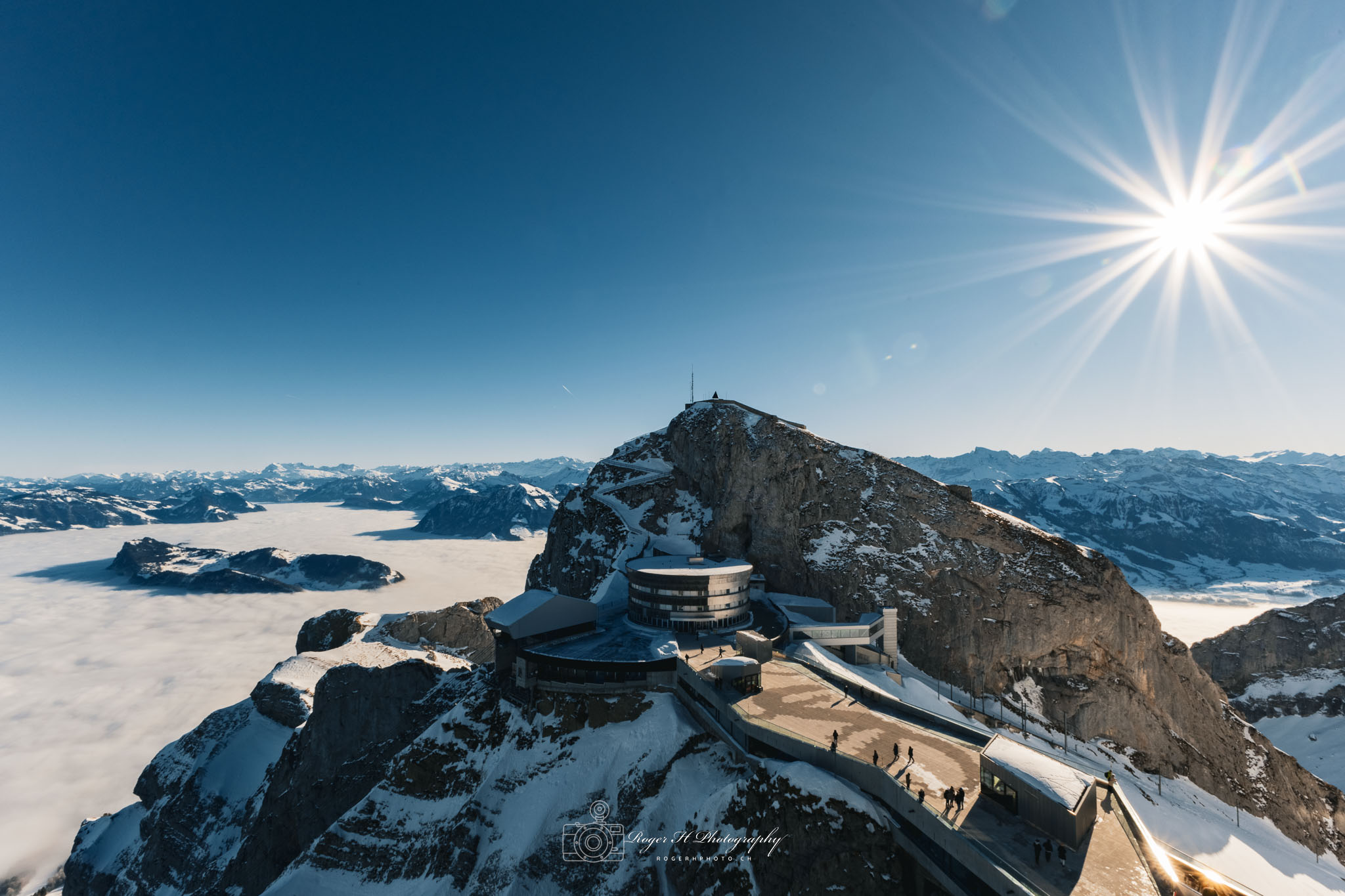 Winterzauber auf dem Pilatus: Ein Meer aus Wolken